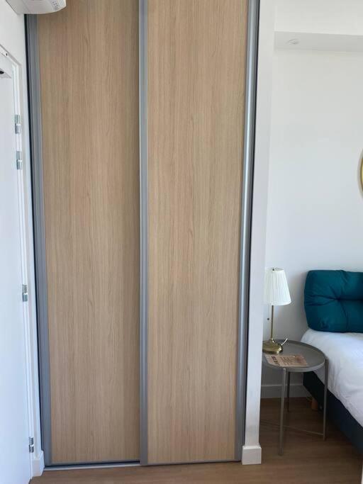 Superbe Studio Centre Ville * Clim * Wifi * Haut De Gamme * Angoulême Exteriör bild